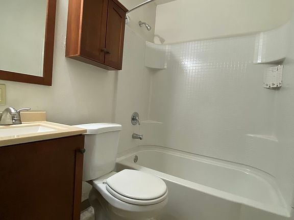 5th image of 613 Copeland St #233