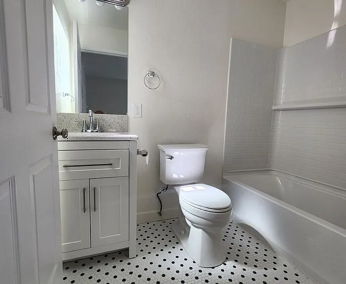 4472 Felton St #4 — Photo 5