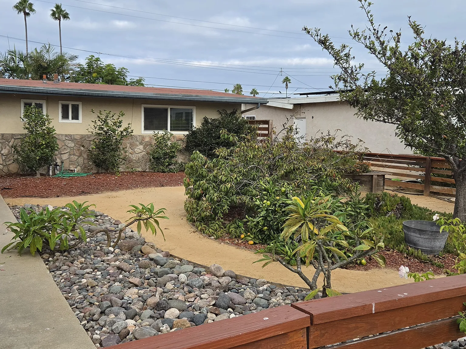 3 bed, 1570 sqft, $3,600 — Photo 4