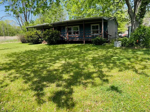 351 Center St, Algonac, MI 48001