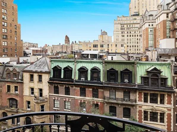 1 West 72nd Street image 14 of 16