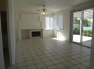 5th image of 805 Zinnia Cir