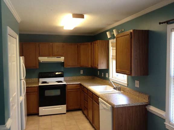 2nd image of 1509 Setter Ln
