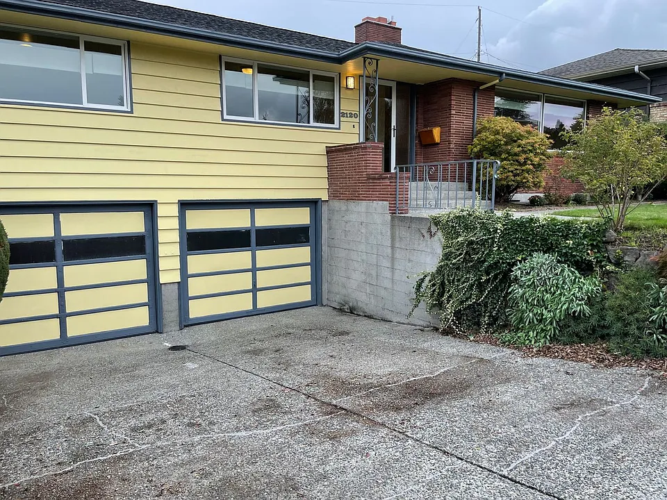 2120 NW 86th St