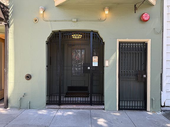 3rd image of 636 Octavia St APT 104