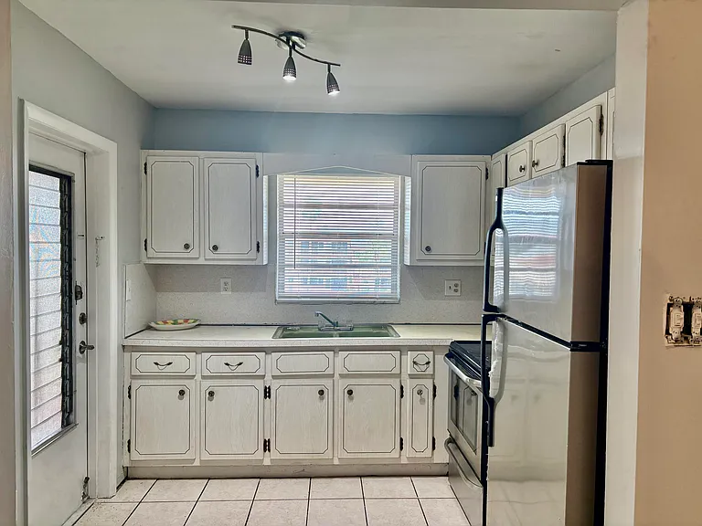 5300 Washington St #C318 — Photo 12
