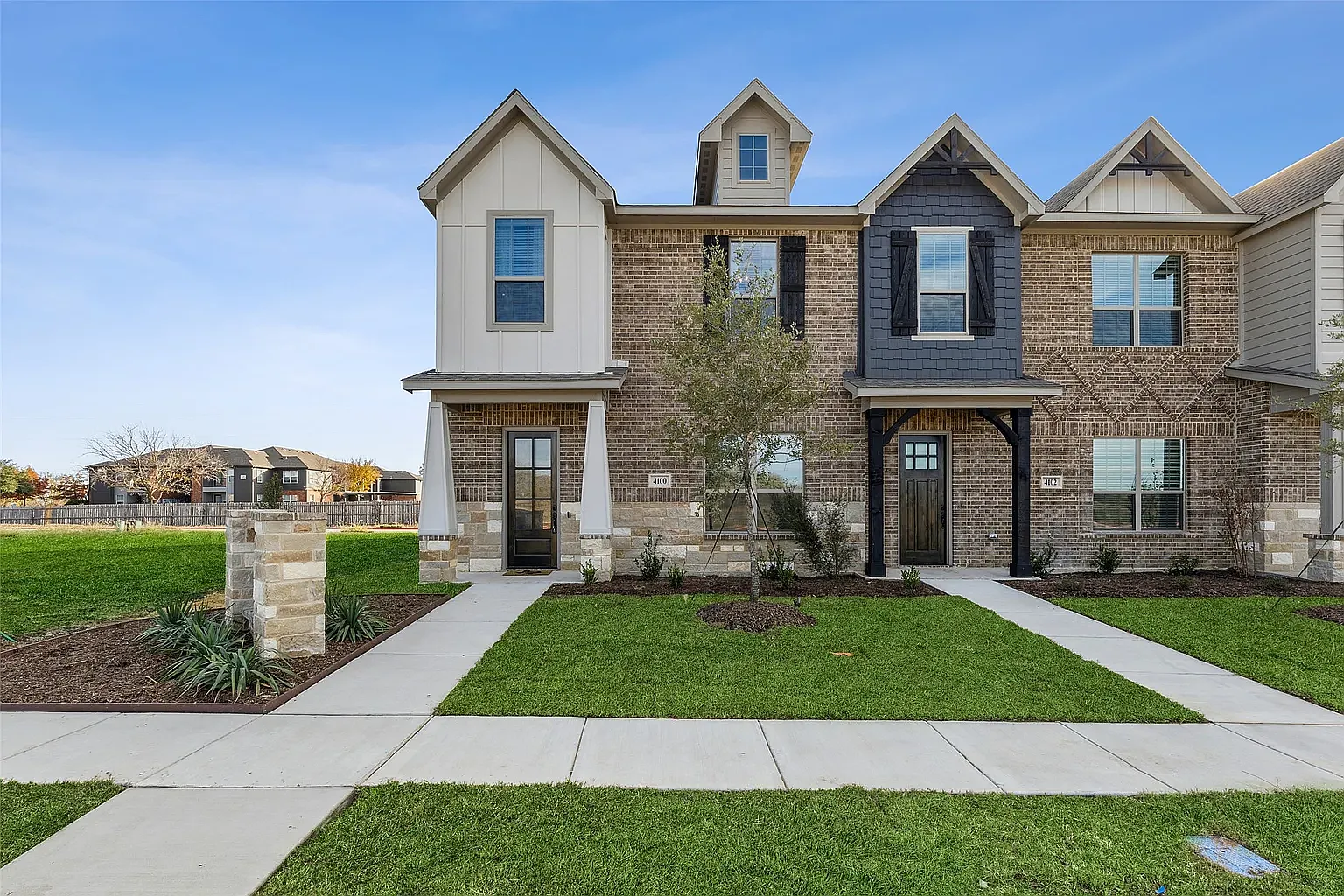 3 bed, 2.5 bath, 1866 sqft, $1,795 — Photo 1