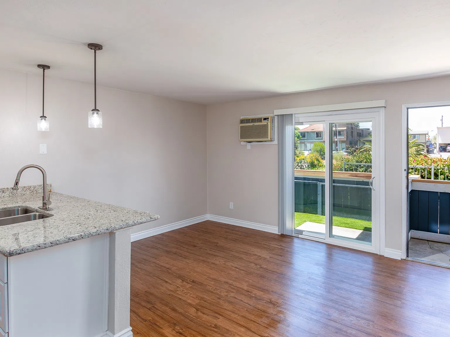 1 bed, $2,349 — Photo 2