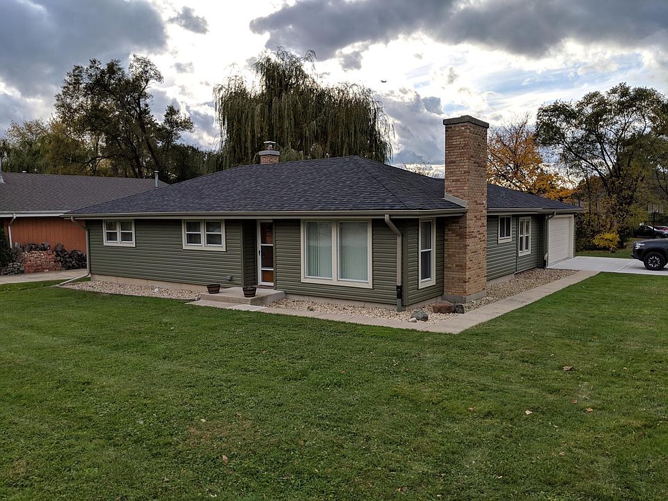 1st image of 524 Grove Ave