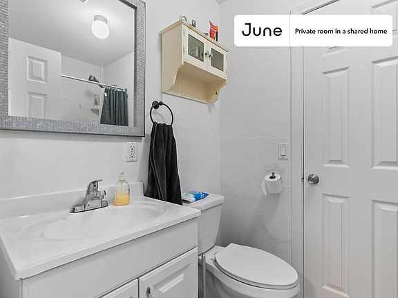 4th image of 5634 Mary Lane Dr #C