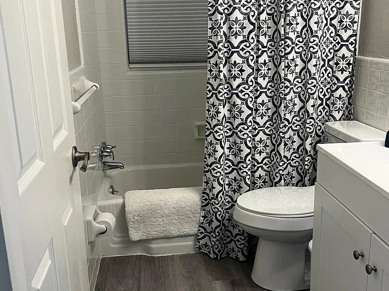 1780 Suffolk Dr — Photo 13