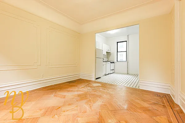 Rented by New York Dwellings LLC | media 22