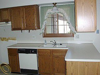 2nd image of 37625 Bristol Ct