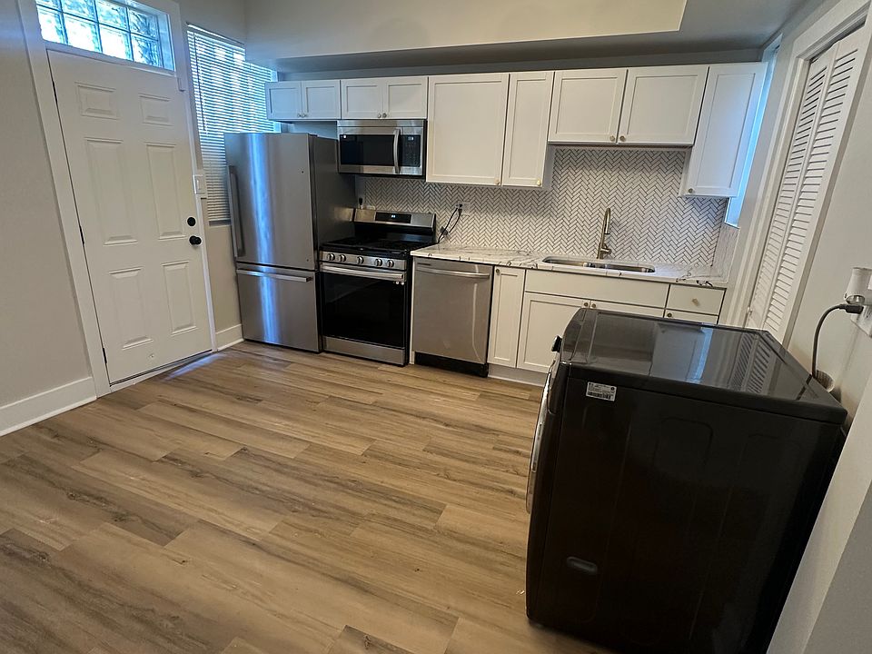 1st image of 6110 S Saint Lawrence Ave #3