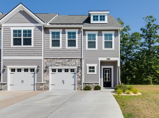12345 Petrel Xing, Midlothian, VA 23112