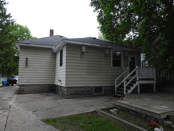 5th image of 120 Copier St