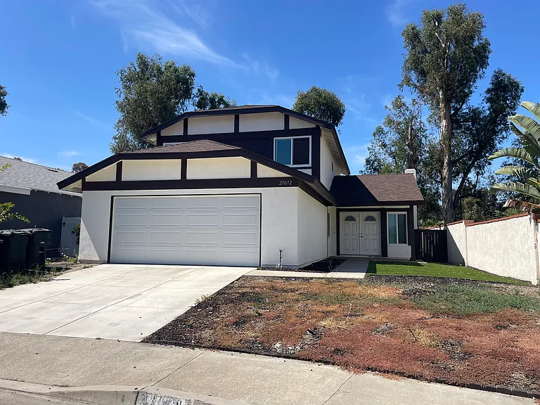 27072 Valleymont Rd — Photo 2