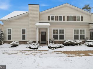 7917 Lupine Ct, Pasadena, MD 21122