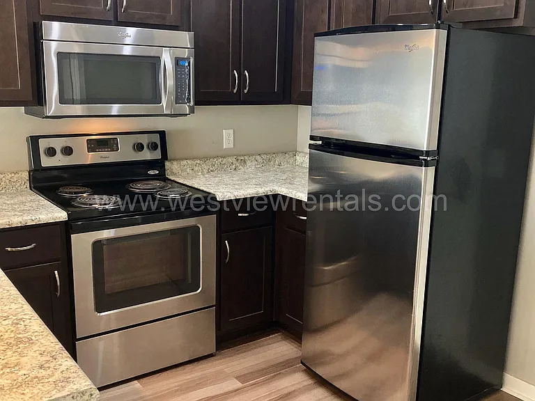 1010 Railroad Ave — Photo 223