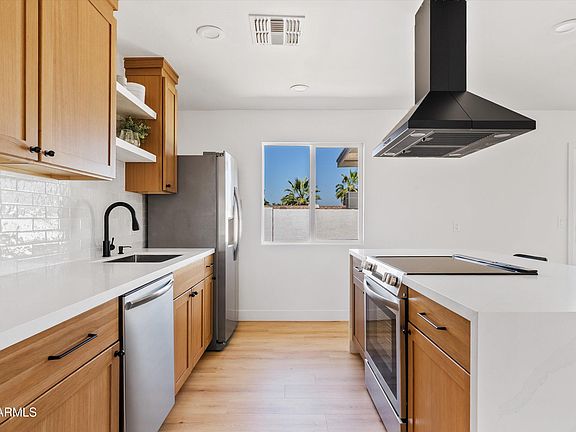 2nd image of 2602 E Vista Drive
