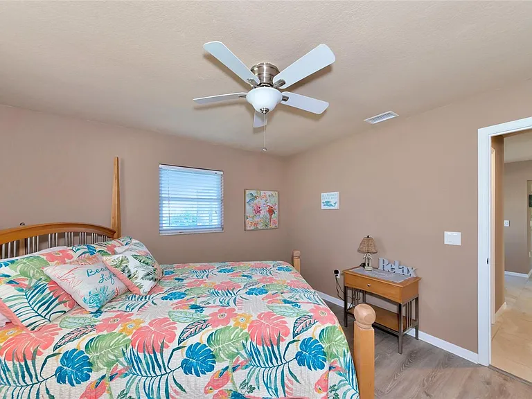 15564 Ruston Cir — Photo 33