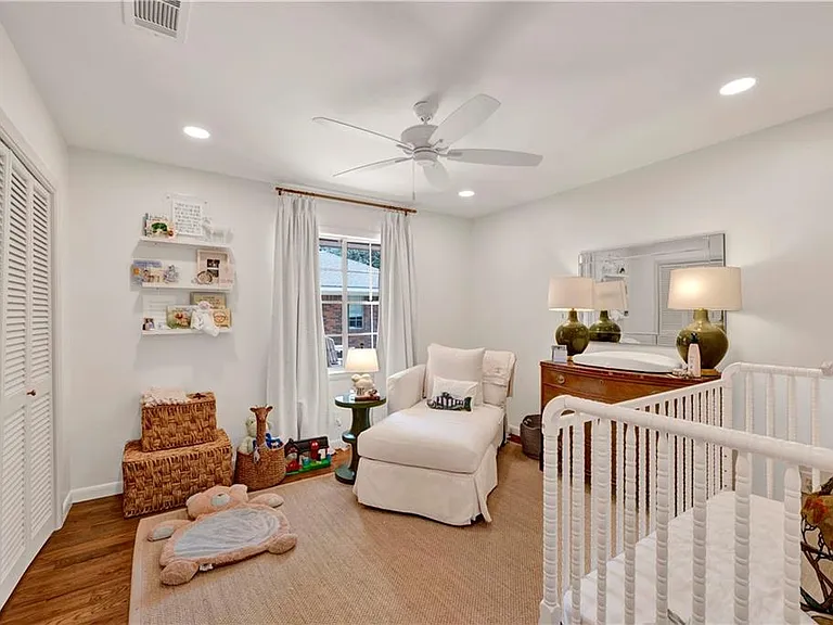 8960 Morphy Ave — Photo 30