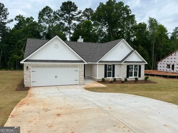 482 Riley Cir NW, Milledgeville, GA 31061