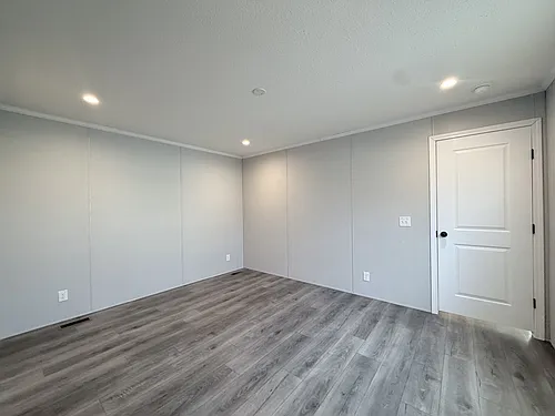 29800 Guilford Cir Photo 1