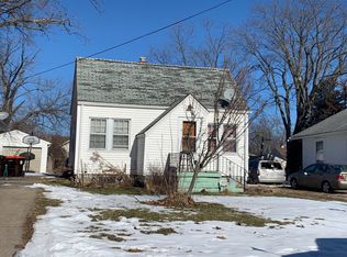 1127 W Nowland Ave, Peoria, IL 61604