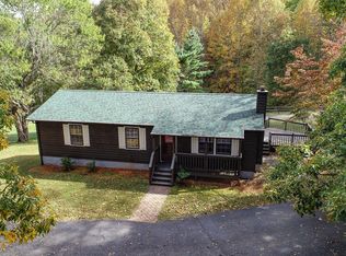 1895 Bee Hollow Rd, Vinton, VA 24179