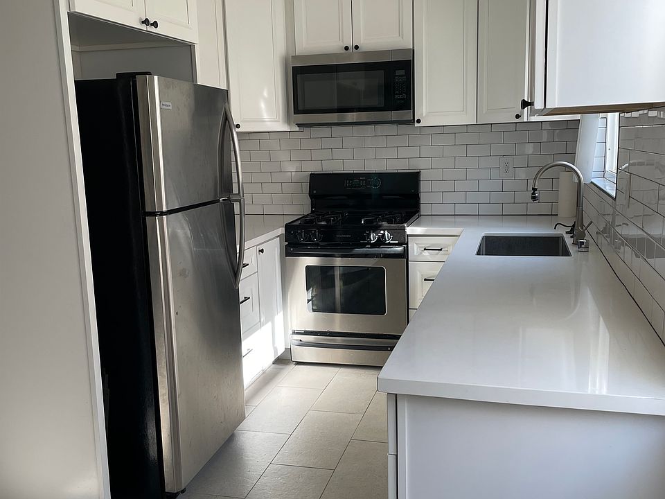 1st image of 4747 Hamilton St Unit 3