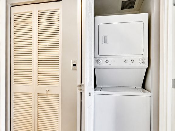5th image of 170 Gore St APT 314