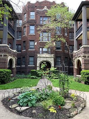 1st image of 51 E Willis St APT 14