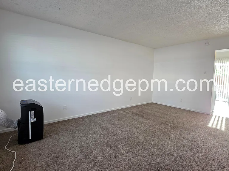 321 NW 8th Ave #309 — Photo 18