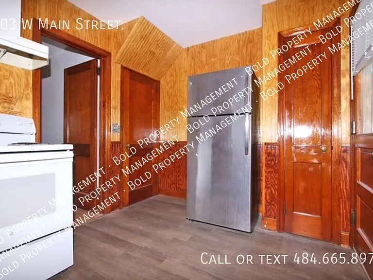 303 W Main St — Photo 13