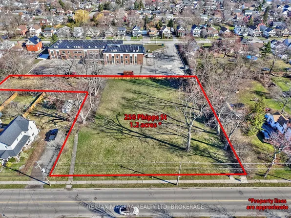 250 Phipps St, Fort Erie, ON L2A 2V1