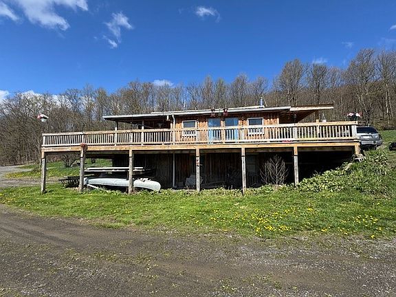5th image of 3010 Kelly Rd