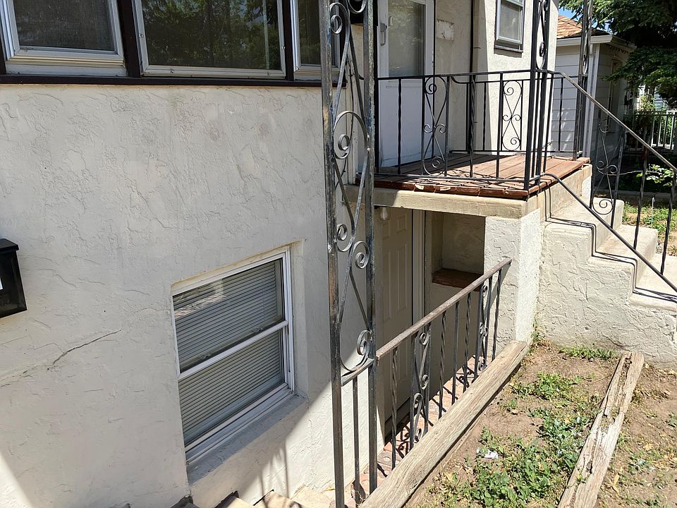 1st image of 1525 6th St Unit B