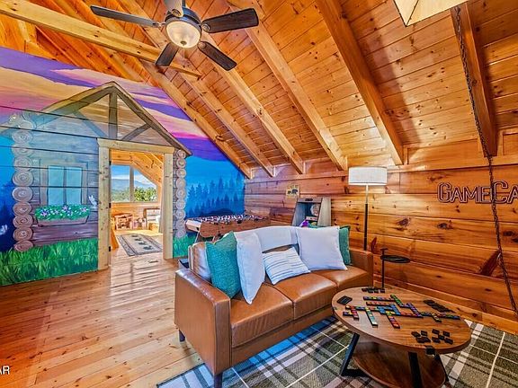 2nd image of 1089 Towering Oaks Dr
