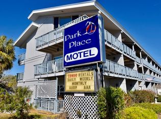 211 2nd St #221, Cedar Key, FL 32625