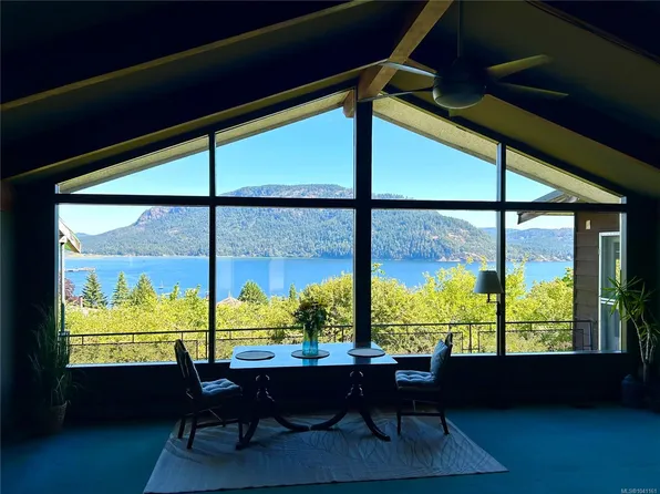 1711 Pavenham Rd, Cowichan Valley, BC V0R 1N1