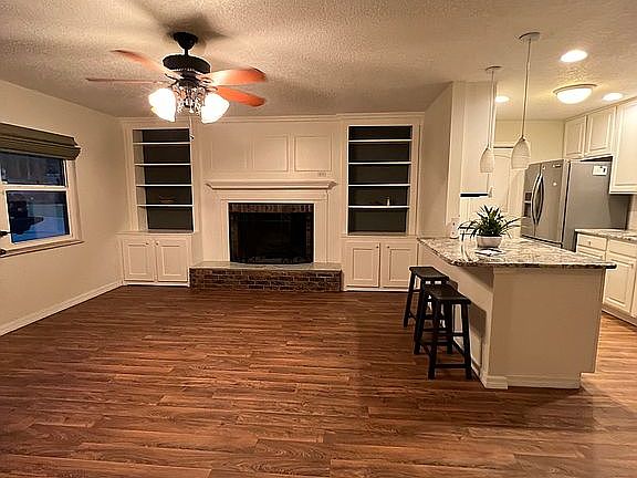 5th image of 5441 Emerald Dr