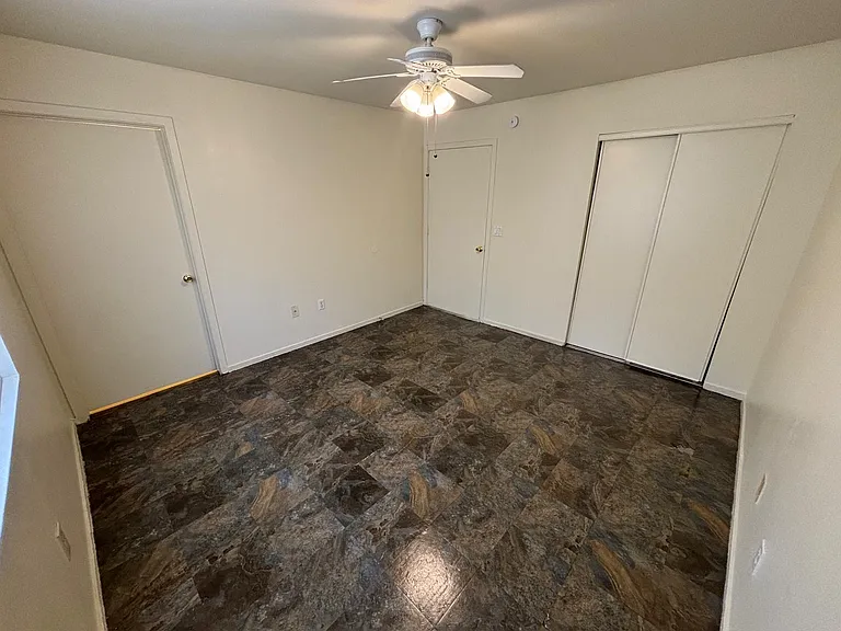125 E Cactus St #C — Photo 12