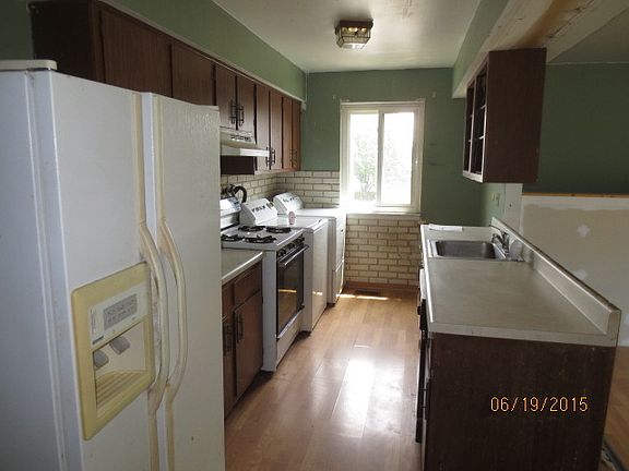 5th image of 1358 Quaker Ln #1358