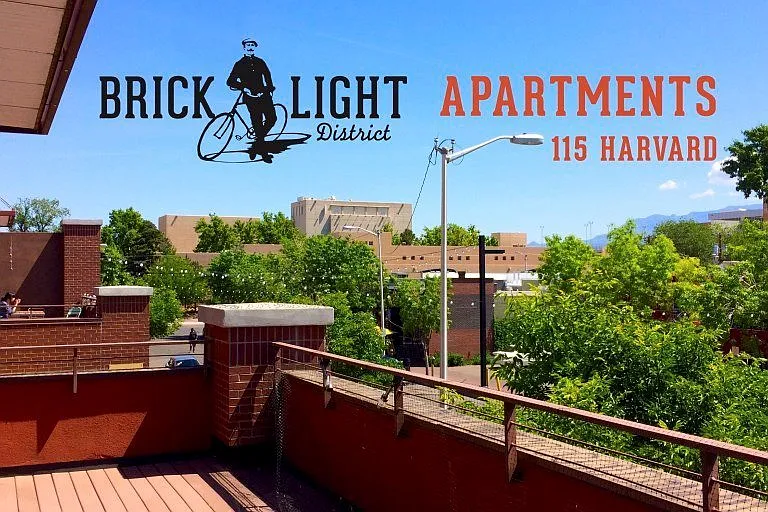 115ct - Bricklight Courtyard Apartments — Photo 1