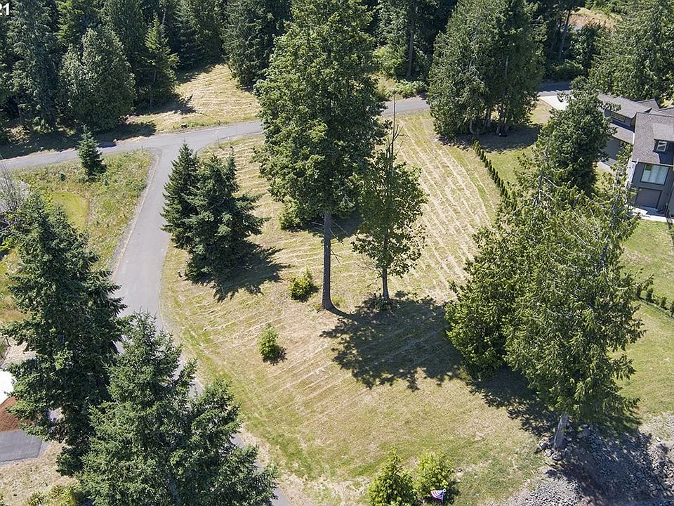 2nd image of 8 Briarwood Ct