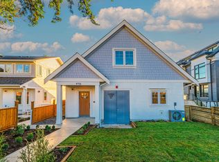 972 Park Dr, Vancouver, BC