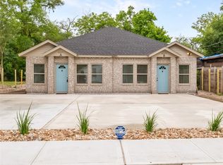 8207 Sandra St #B, Houston, TX 77016