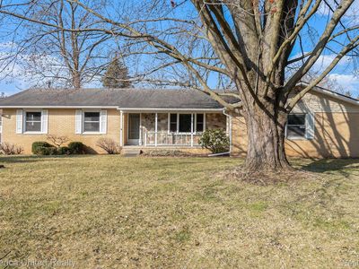 2550 S Hacker Rd, Brighton, MI, 48114