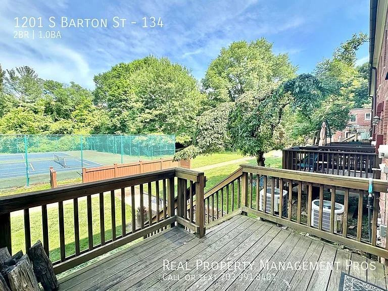 1201 S Barton St #134 — Photo 6